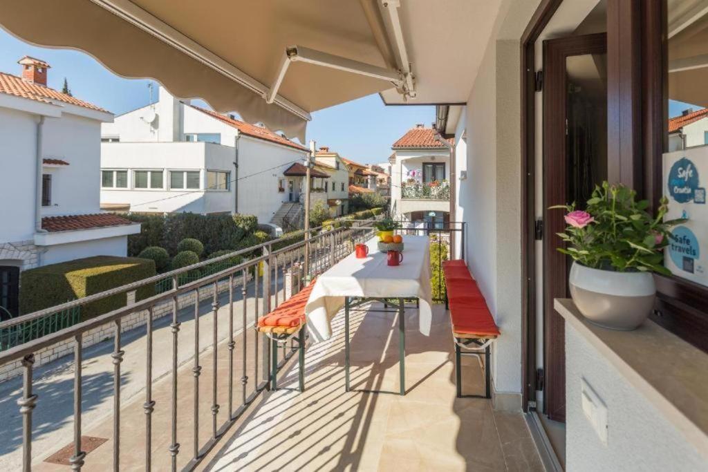 Alex - Location Poreč