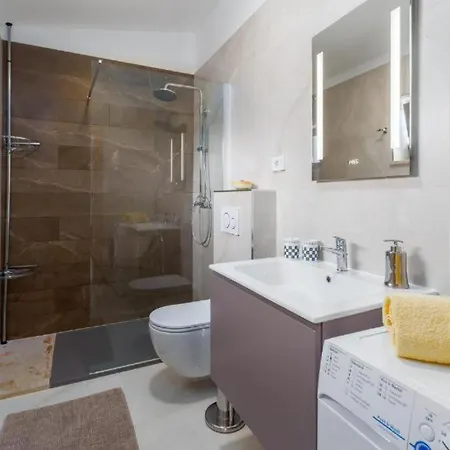 Apartment Alex - Best Location Porec Exterior photo